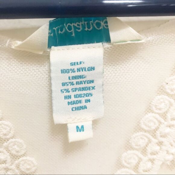 Sundance Cream Lace Top Size Medium - Picture 5 of 5